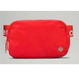 Lululemon 1L Everywhere Belt Bag Solar Orange